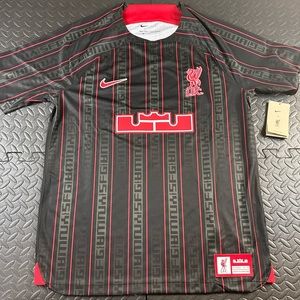 Nike Lebron x Liverpool FC Dri-Fit Stadium Soccer Jersey Mens Large FD0627-061